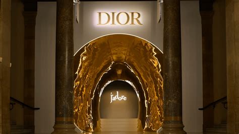 expo dior j'adore|Mehr.